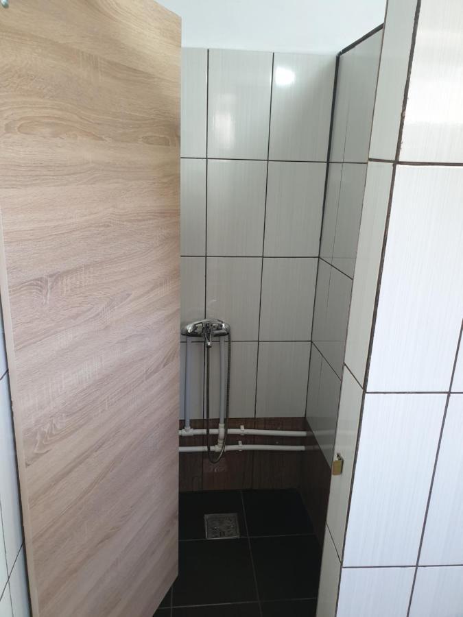 Отель Casutele Din Grosi Grosi  Экстерьер фото